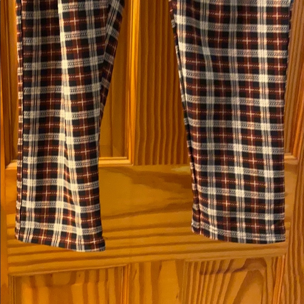 Cute pants❤️ - Picture 2 of 4